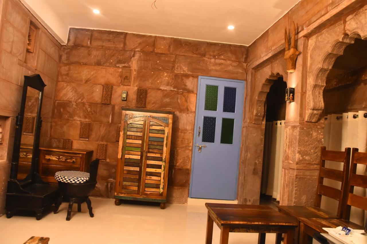 The Kutumb Villa - A Heritage Home Stay ジョードプル エクステリア 写真