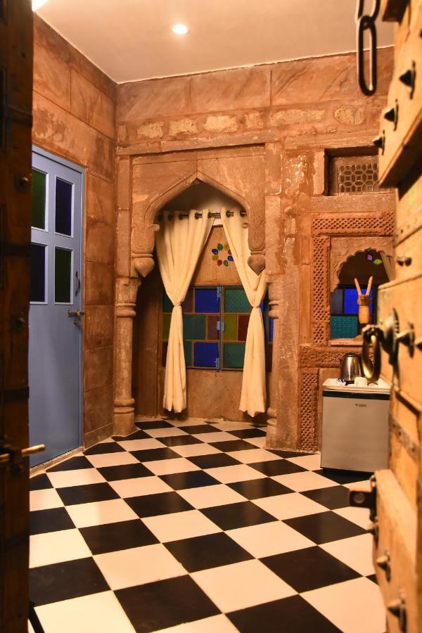 The Kutumb Villa - A Heritage Home Stay ジョードプル エクステリア 写真